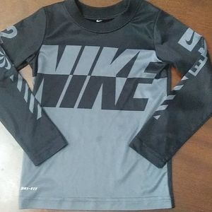 4t Nike long sleeved top